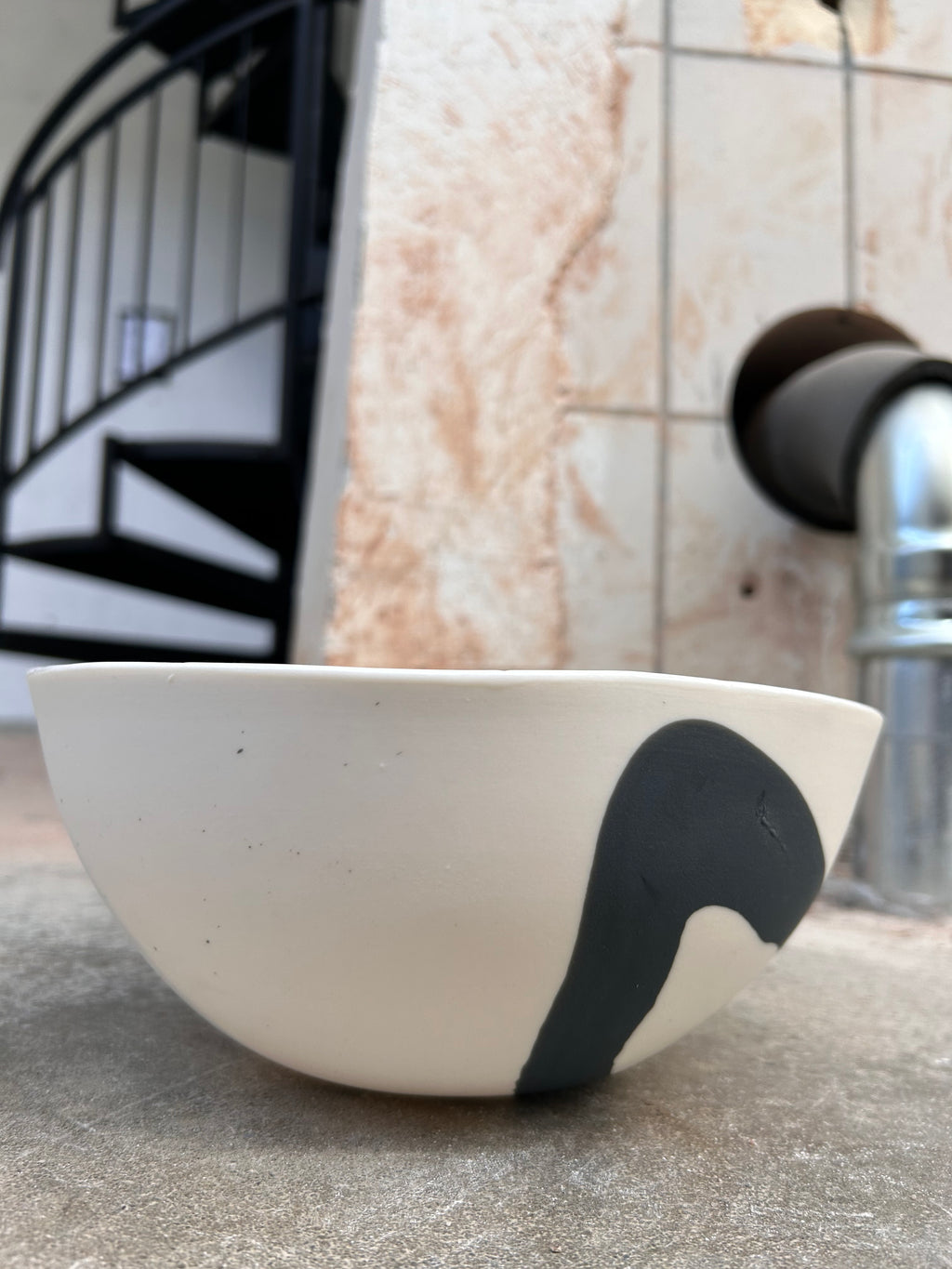 M Bowl schwarz #02